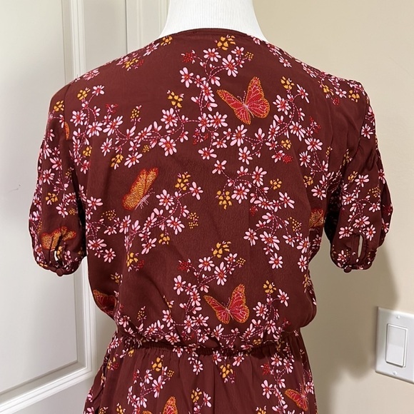 Madewell Ruffle Wrap in Windowbox Floral Butterfly Print V Neck Dress - Size 2 - Picture 7 of 10